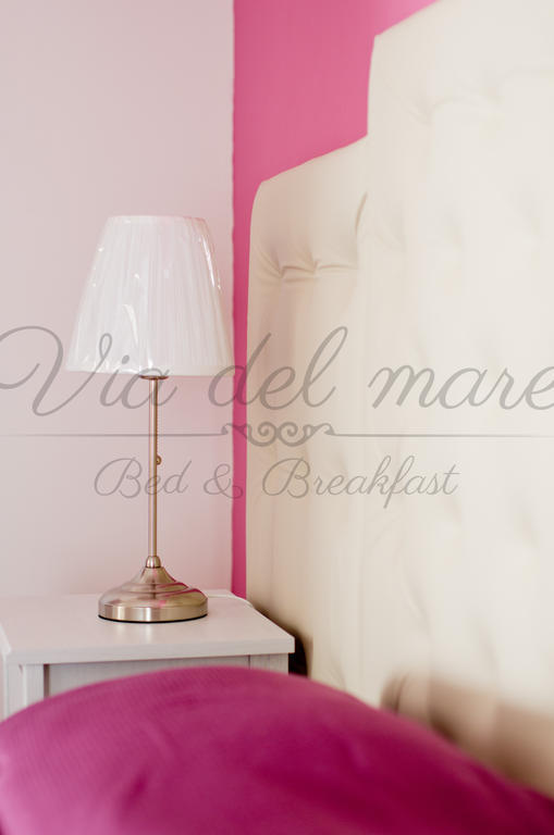 Viadelmare Rooms Monopoli Ruang foto